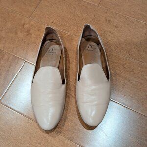 Aquatalia Tan Nude Loafers Flats, Leather, Size 6